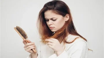 الإجهاد وتأثيره المباشر على تساقط الشعر كيف يعطل ضغط العمل دورة نمو الشعر؟ 1